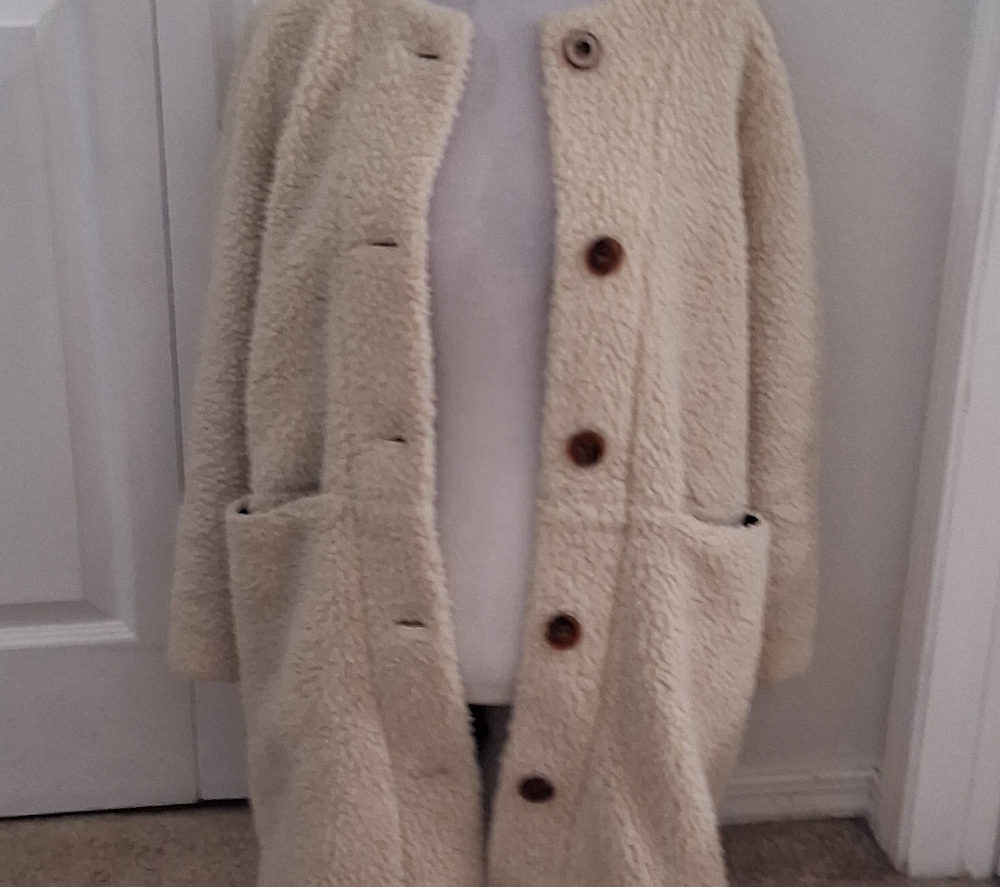 Loup Carly Faux Shearling Button Up Coat Size S - Picture 7 of 10